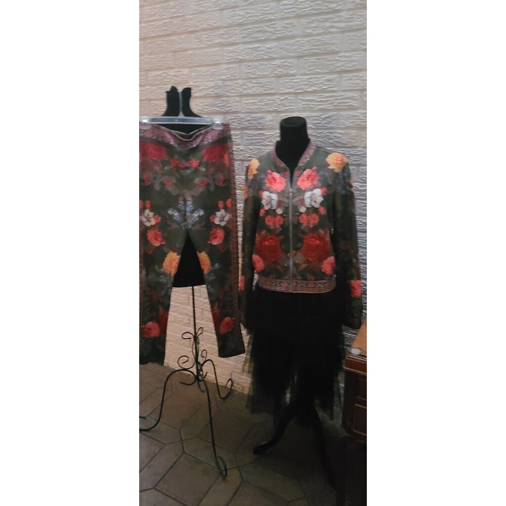 Jealous Tomato Two Piece Jacket Pant Set Olive Floral Size Large